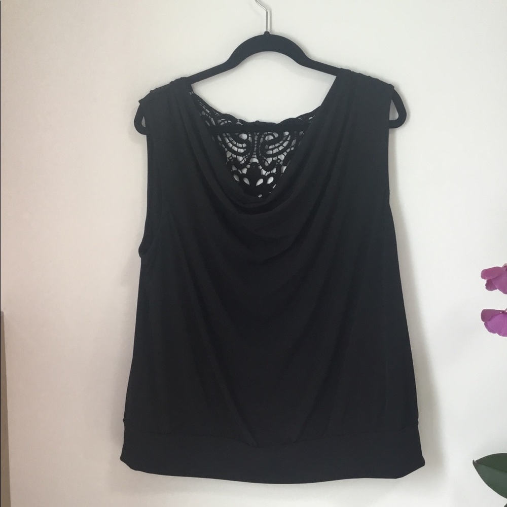 Sleeveless Blouson Top with Lace Detail